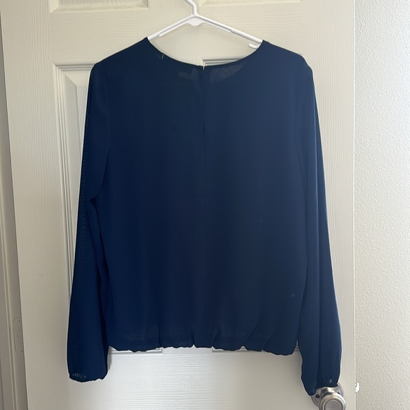 NWT Tommy Hilfiger Long Sleeve Blouse - Picture 4 of 4